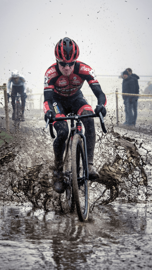VO2 max testing and cardiovascular fitness assessment for men