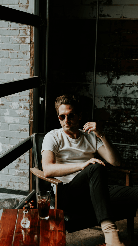 Scientifically proven ways men can improve their attractiveness.