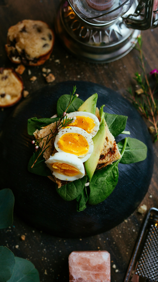 Vitamin B12 benefits for brain health, mood, and cognitive function